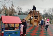 В Рязанском районе открыли детскую площадку по программе поддержки местных инициатив